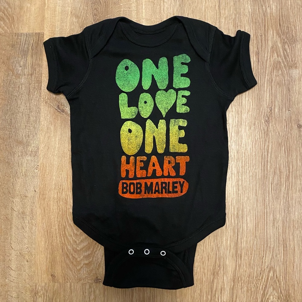 🍼 Zion Rootswear One Love Bob Marley Onesie